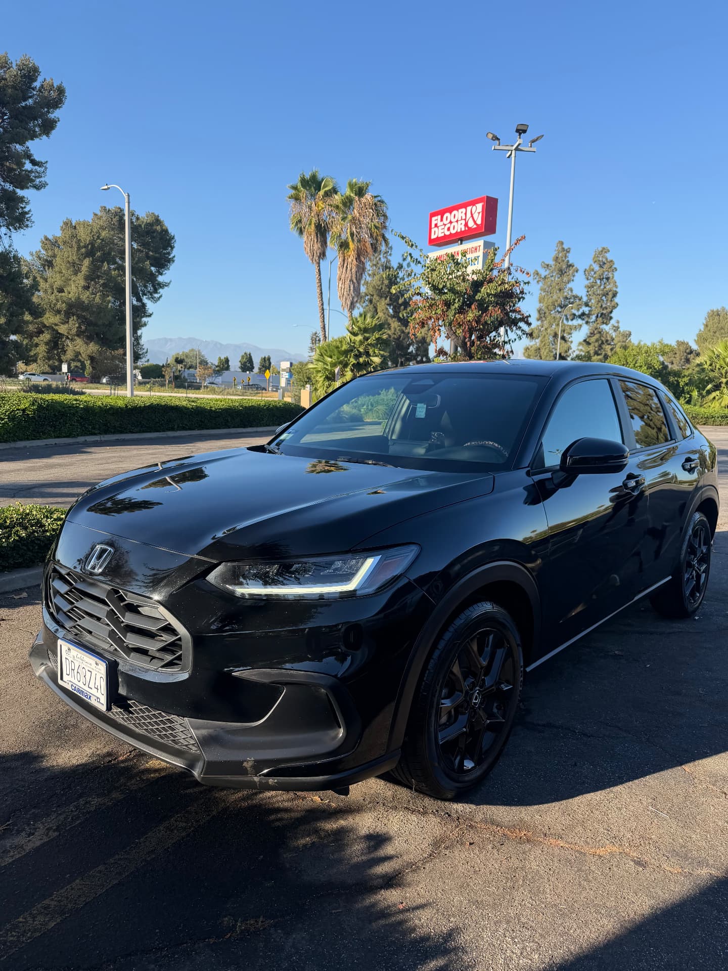 Black crossover with polished paint