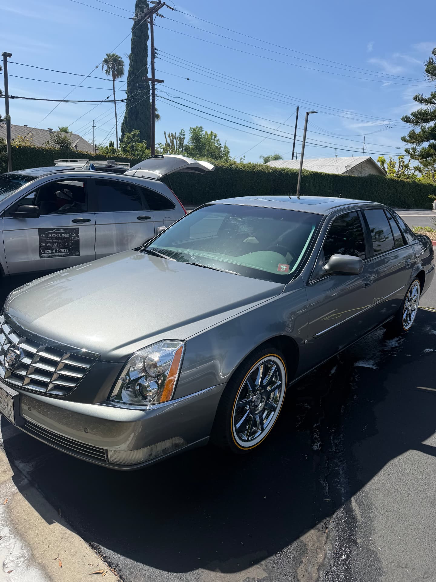 Cadillac DTS detail